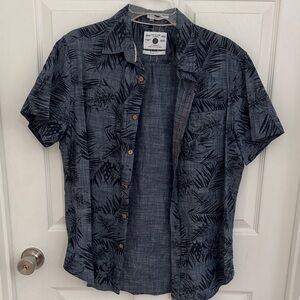 Denim & Flower Blue Leaf Print Casual Shirt